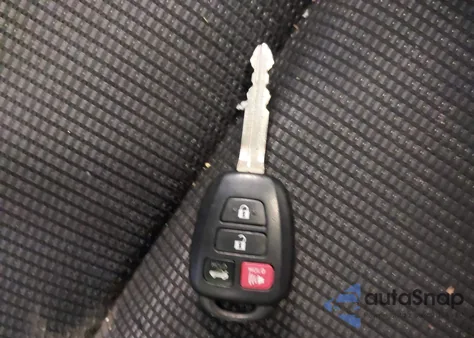 2016 Toyota Corolla S Plus z USA, uszkodzony, nr VIN 5YFBURHE6GP549025